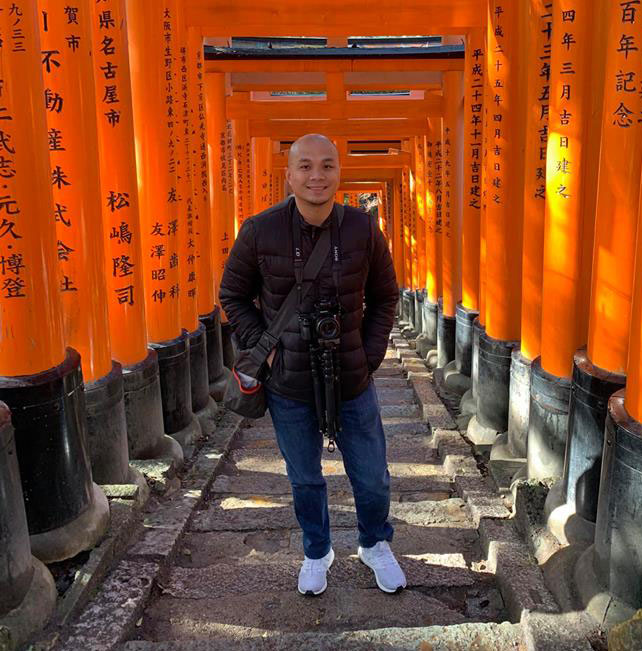 Photo of Milo Timbol in Fushimi Inari Taisha